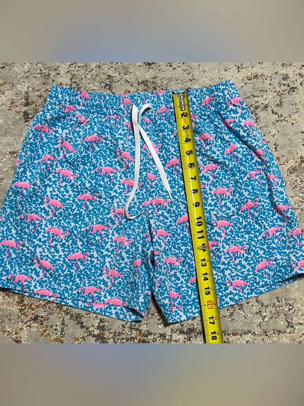 CHUBBIES The Domingos Are For Flamingos swim shorts size Large